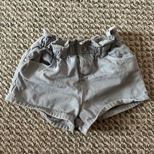 Zara Girls 2-3 Years Gray Denim Ruffled Waist Shorts